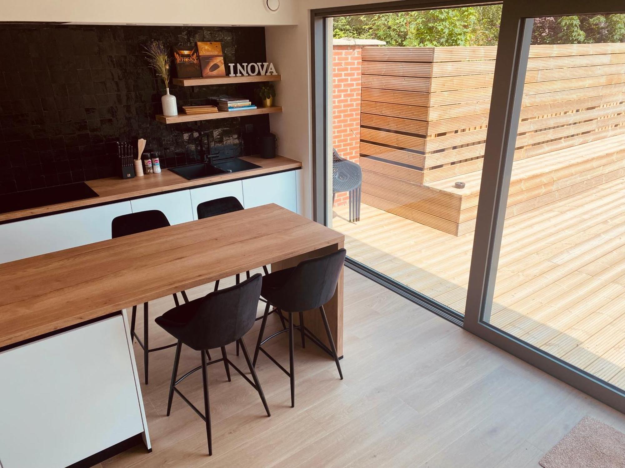 Inova Guesthouse 哈瑟尔特 外观 照片