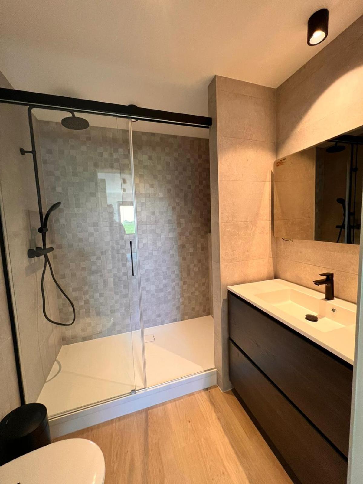 Inova Guesthouse 哈瑟尔特 外观 照片